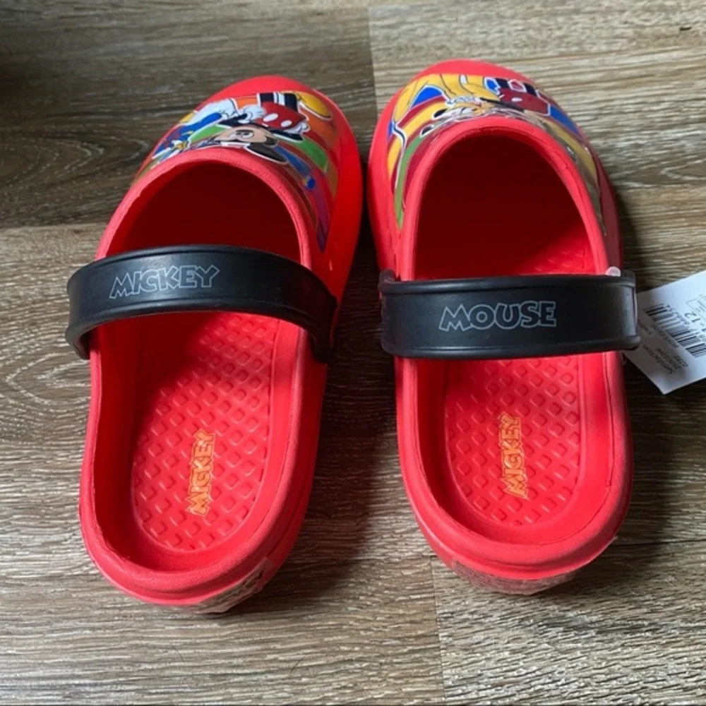 Mickey Mouse Shoes‎ Unisex Size 11-12 Slip On Red Summer New